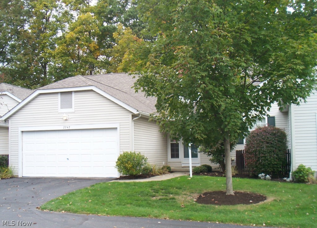 Woodbury Condo - Residential