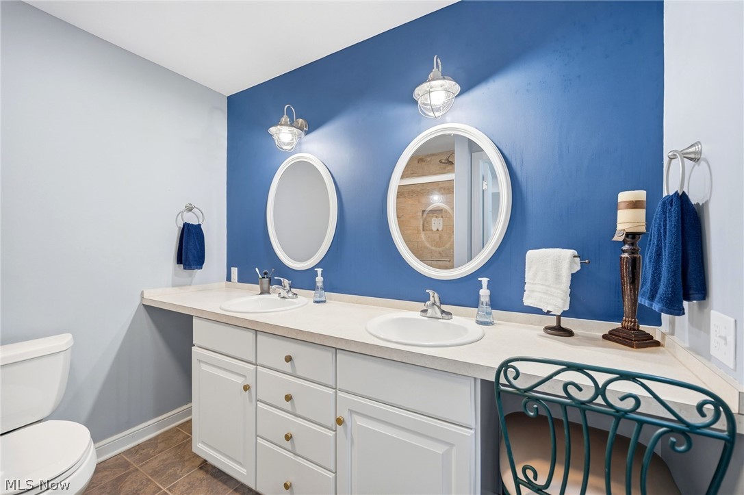 Aurora Shores - Residential