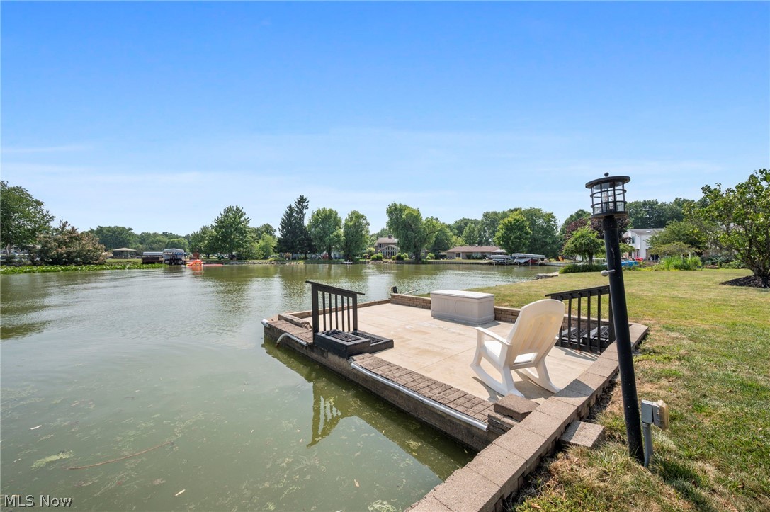 Aurora Shores - Residential