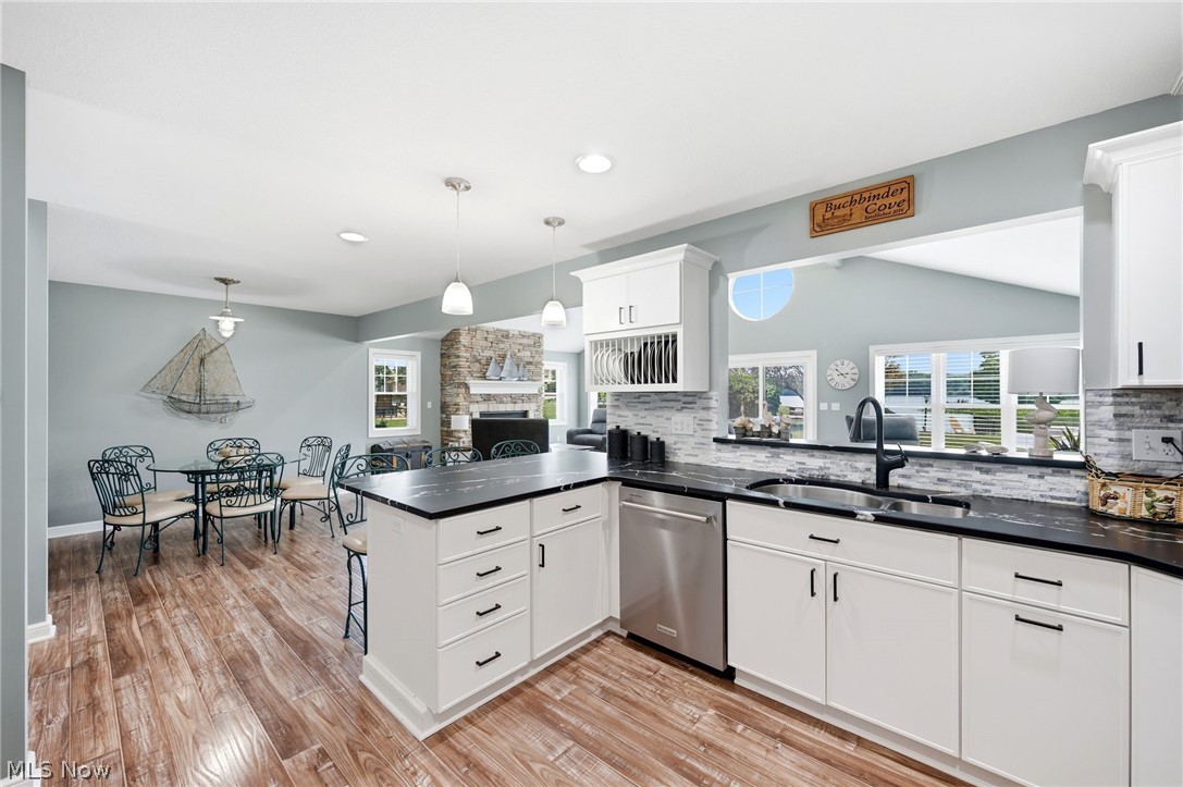Aurora Shores - Residential