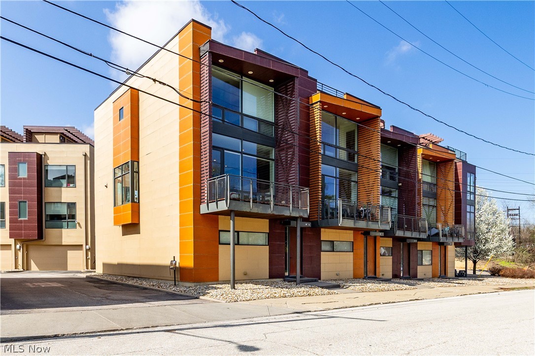 27 Coltman - Residential