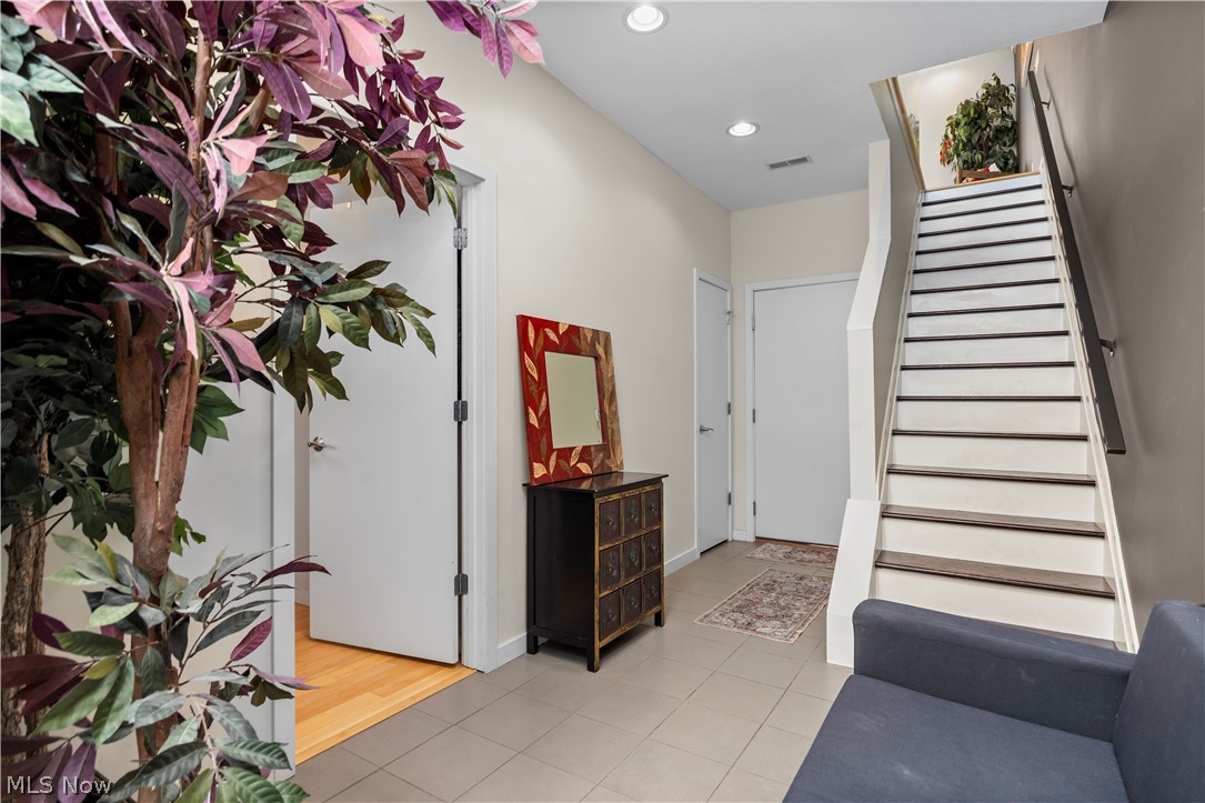27 Coltman - Residential