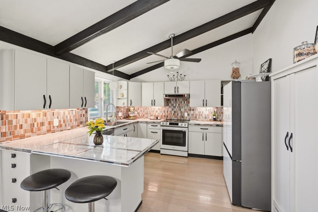 North Portage Path Estates - Residential