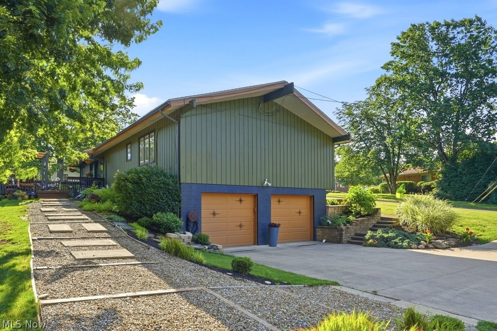 North Portage Path Estates - Residential