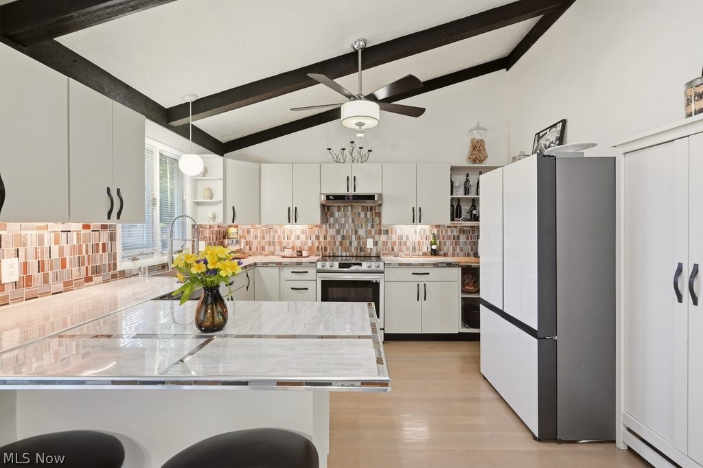 North Portage Path Estates - Residential