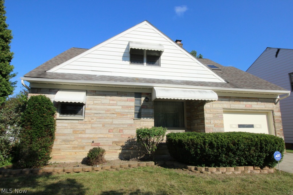 **NEW** Extra Large Bungalow. Fully Updated 4/5 Bedroom, 2 Bath home. Newly tiled kitchen floor and dining room. Large finished basement, great backyard. Newer carpet and hardwood floors throughout. Beautiful Street w/attached garage. MUST SEE.  Mandatory Security Deposit of $1,500 in addition to the first month's rent.  Application is attached. Please allow 24-48 to review application.