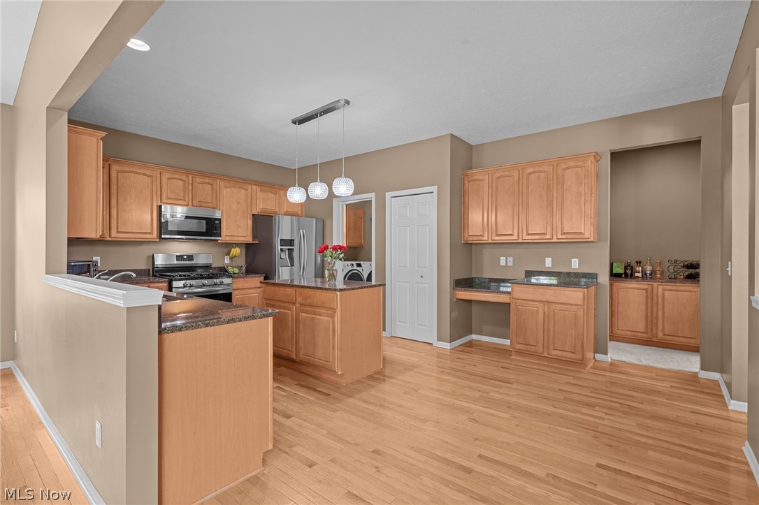 New Hampton Ph 07 - Residential