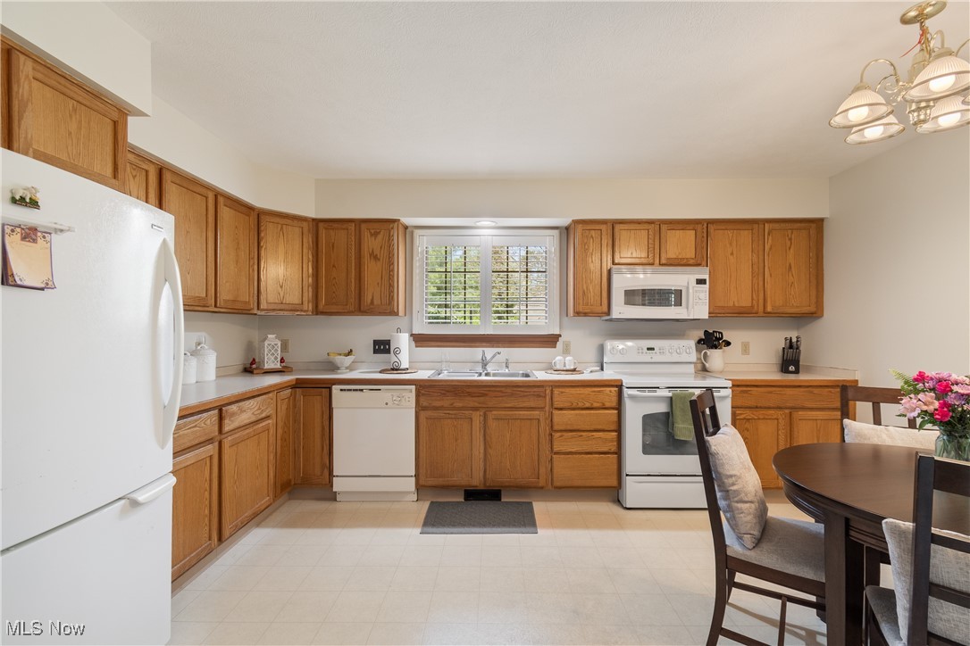 Robin Rdg Condo Ph Xlix - Residential