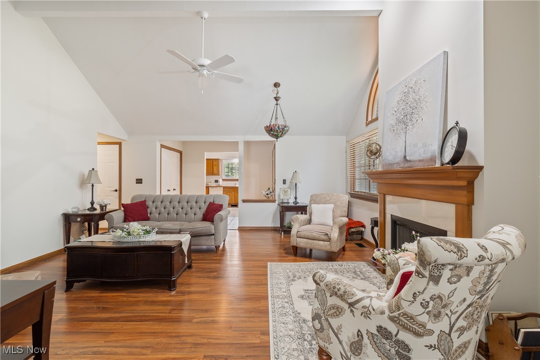 Robin Rdg Condo Ph Xlix - Residential