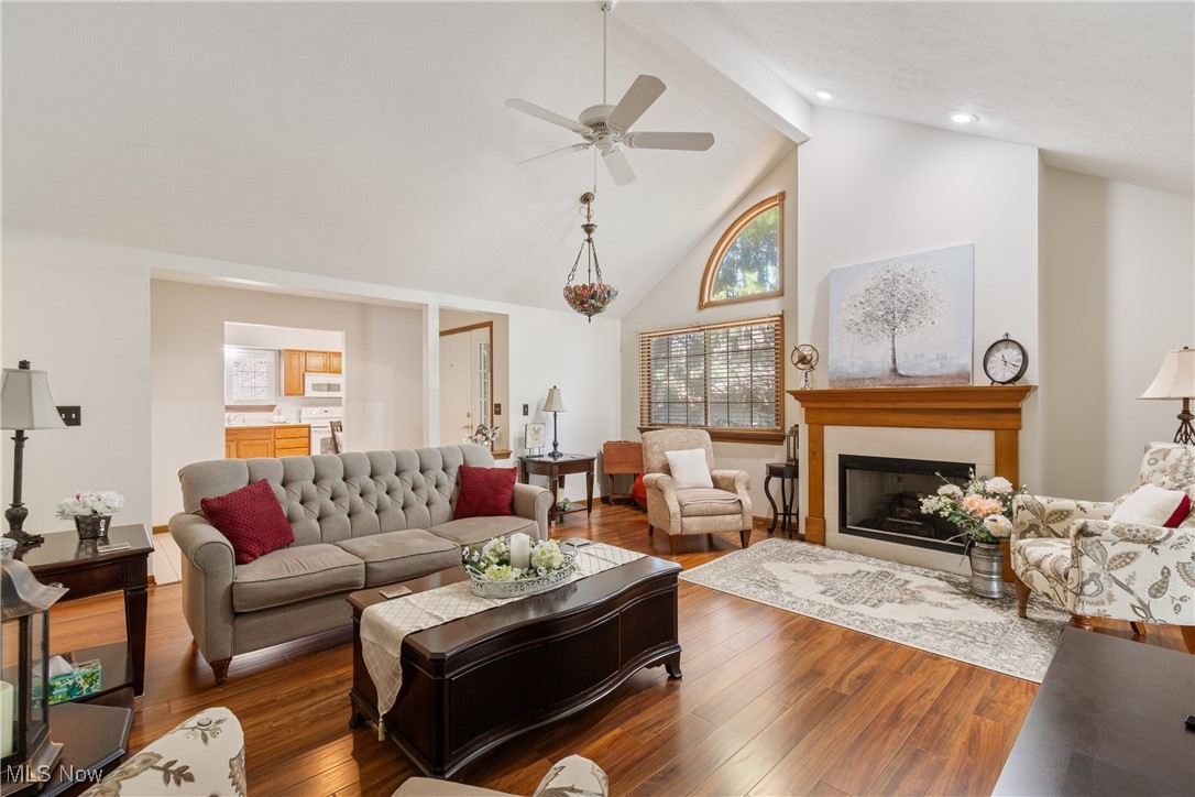 Robin Rdg Condo Ph Xlix - Residential