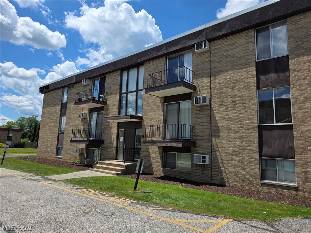 Maple Park - Residential