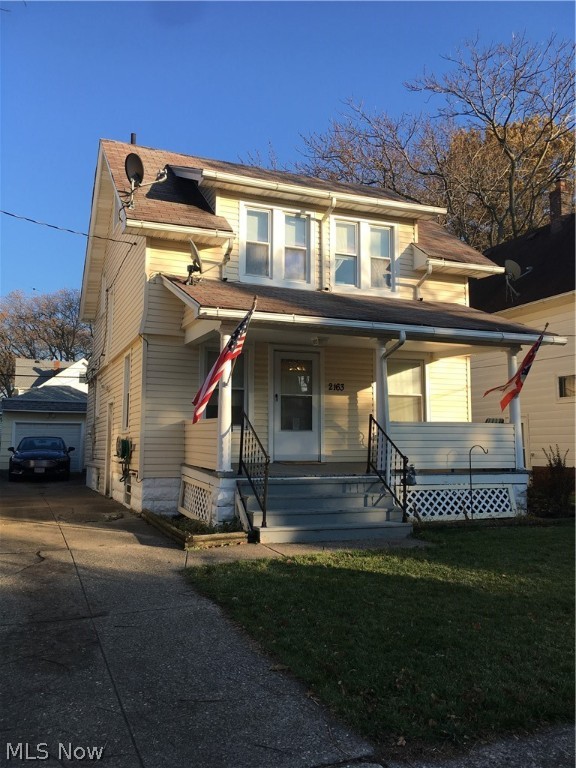 NICELY UPDATED VINYL SIDED COLONIAL!  CLEAN AND SPACIOUS!  NEWER KITCHEN AND GARAGE ROOF AND DOOR!  GLASS BLOCK WINDOWS AND UPDATED ELECTRICAL!  REPLACEMENT VINYL WINDOWS INSTALLED!  LARGE DINING AND LIVING ROOMS!  BASEMENT - WATERPROOF SYSTEM INSTALLED.  MOVE IN READY!