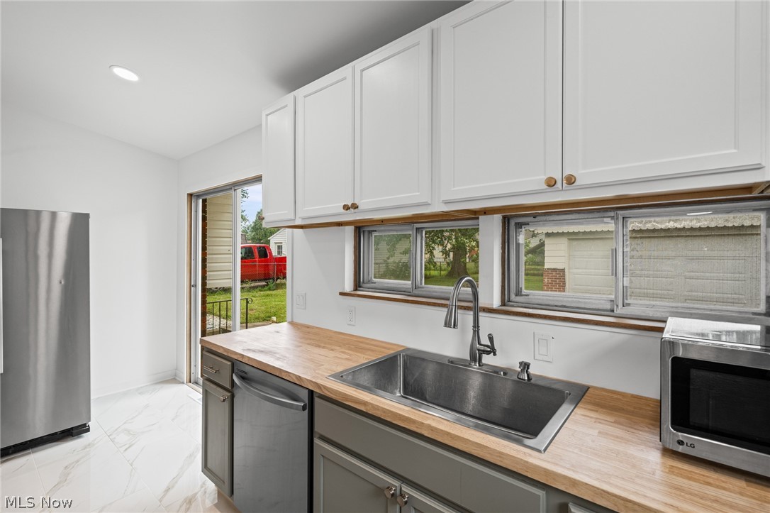 Abbe Knolls - Residential
