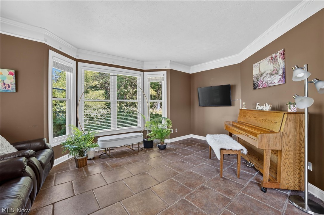 West Hampton - Residential