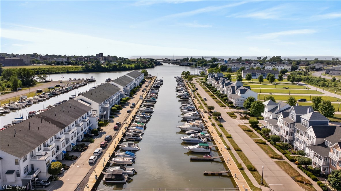 HarborWalk - Residential