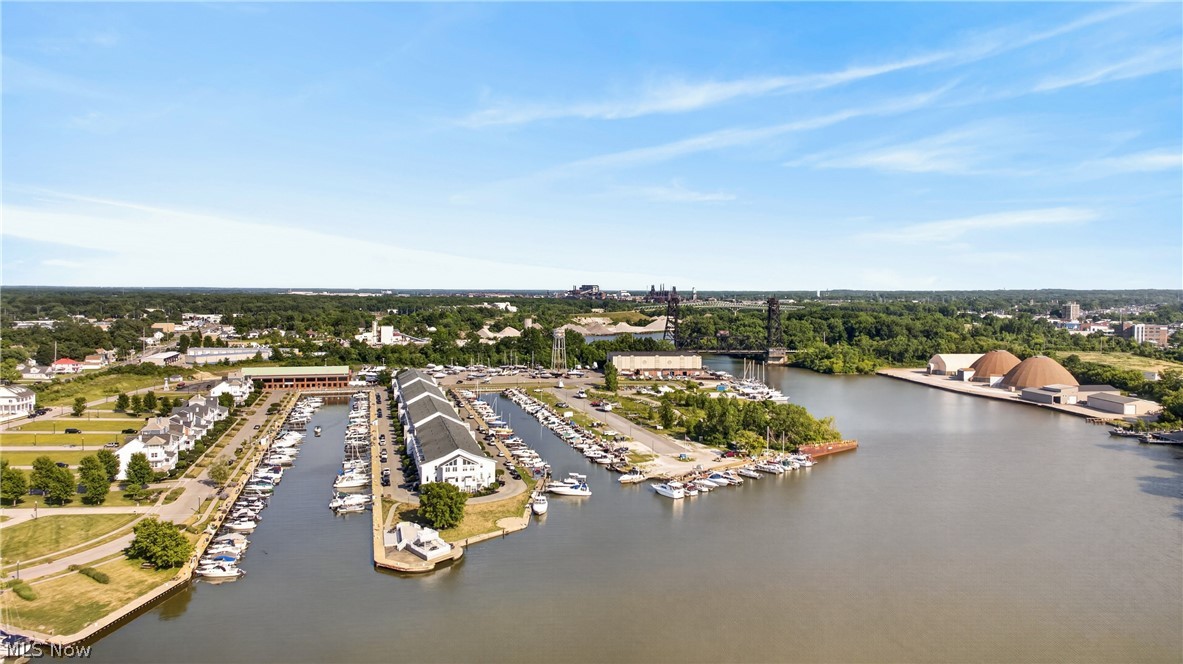 HarborWalk - Residential