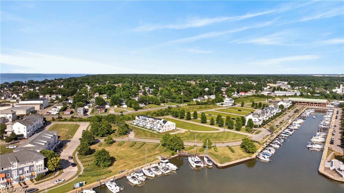 HarborWalk - Residential