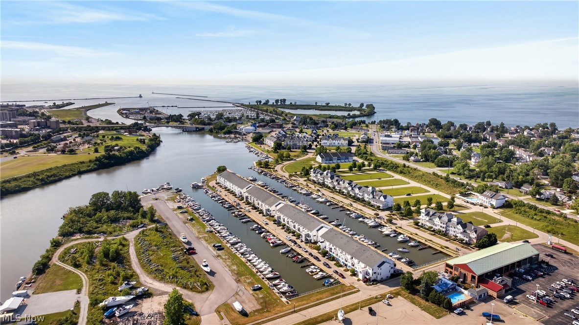 HarborWalk - Residential
