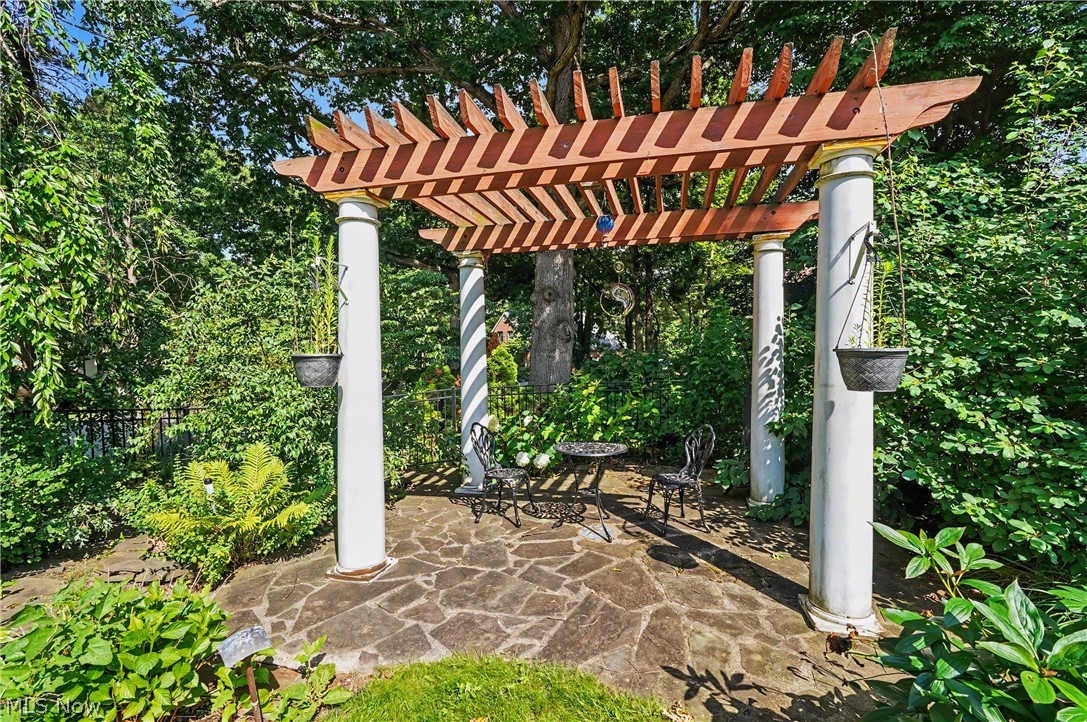 Foxchase Hills - Residential
