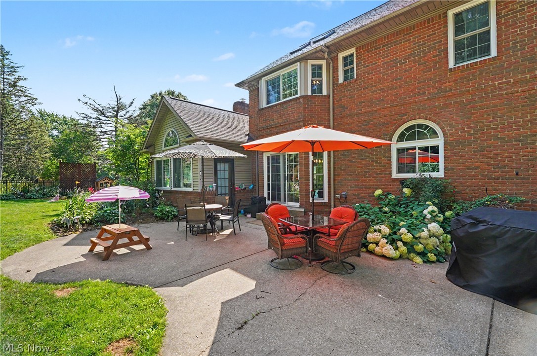 Foxchase Hills - Residential