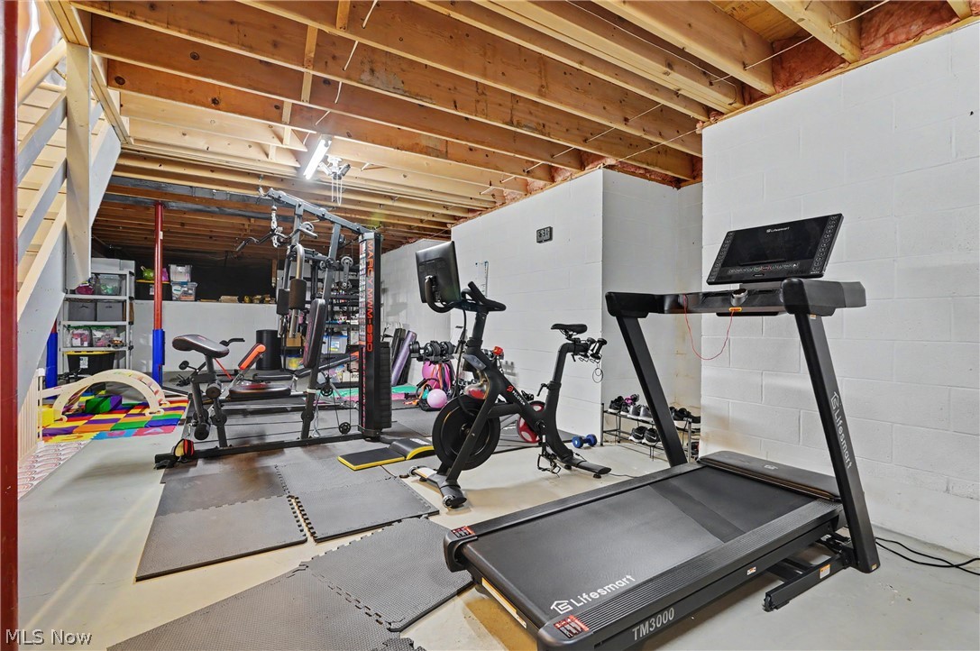 Foxchase Hills - Residential