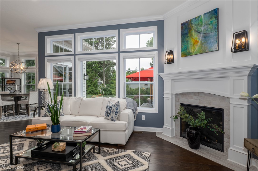 Pinecrest Mdw 2 - Residential