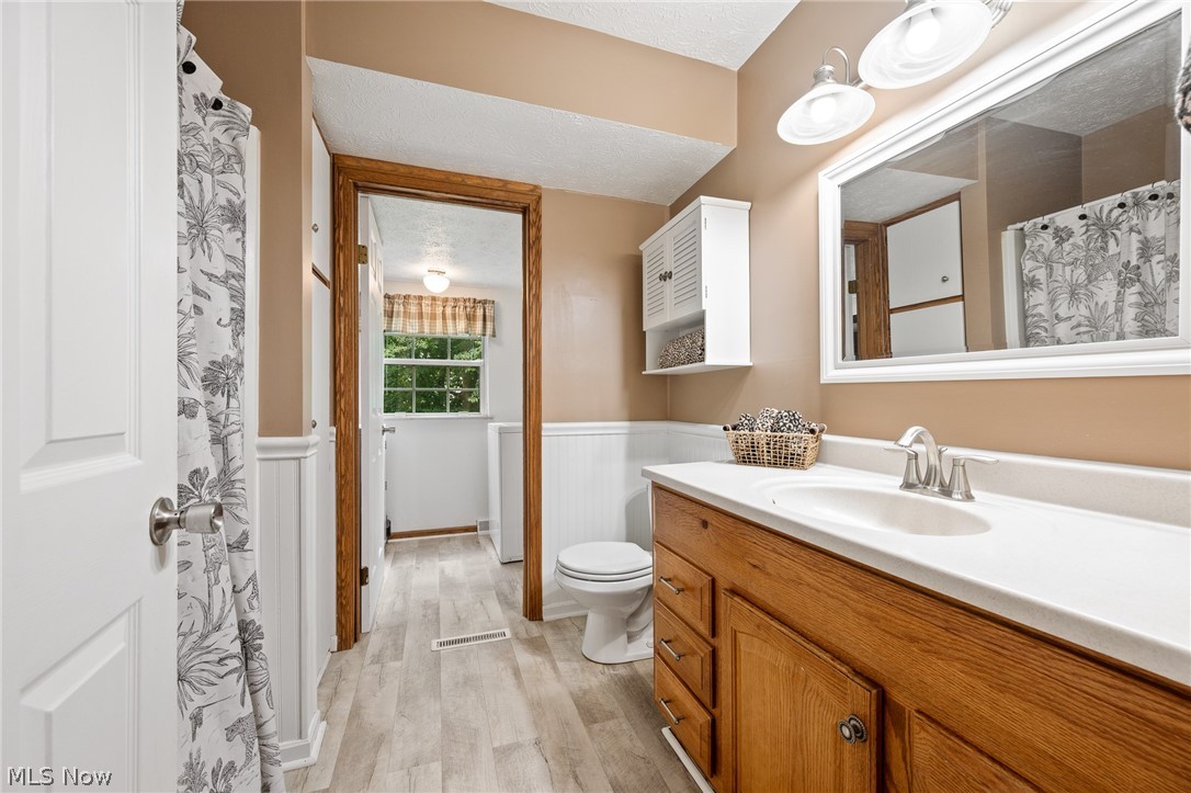 Pleasant Woods Condo - Residential