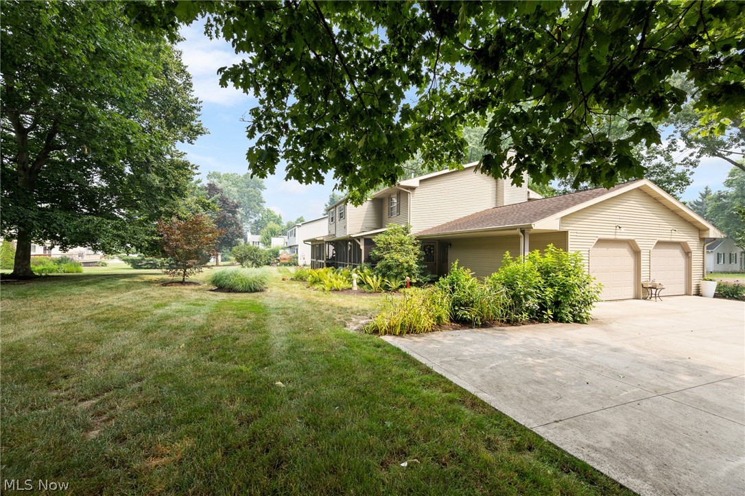 Pleasant Woods Condo - Residential