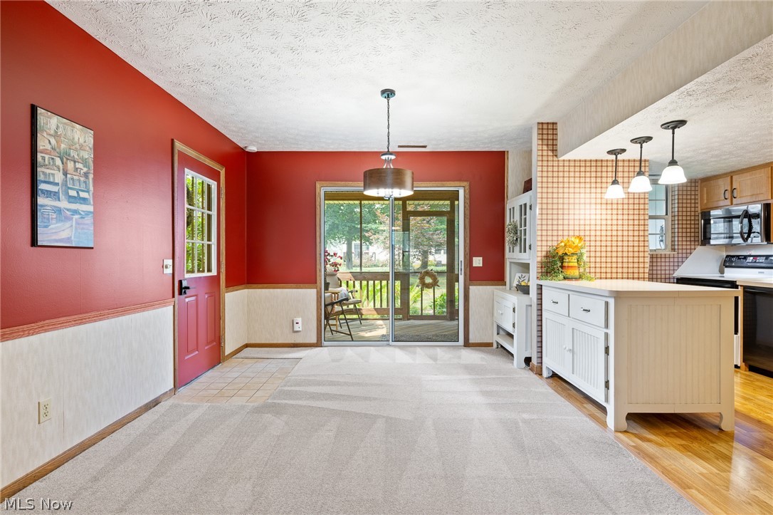 Pleasant Woods Condo - Residential