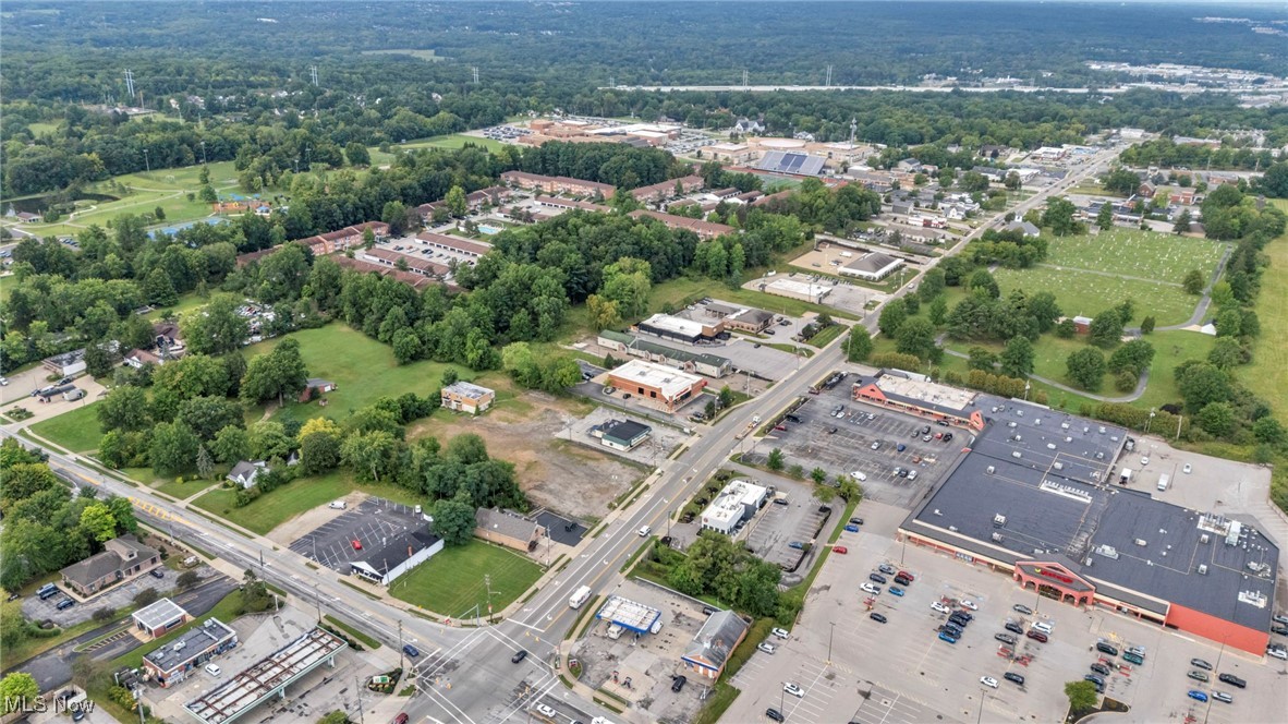 Royalton Sec 13 - Commercial Lease