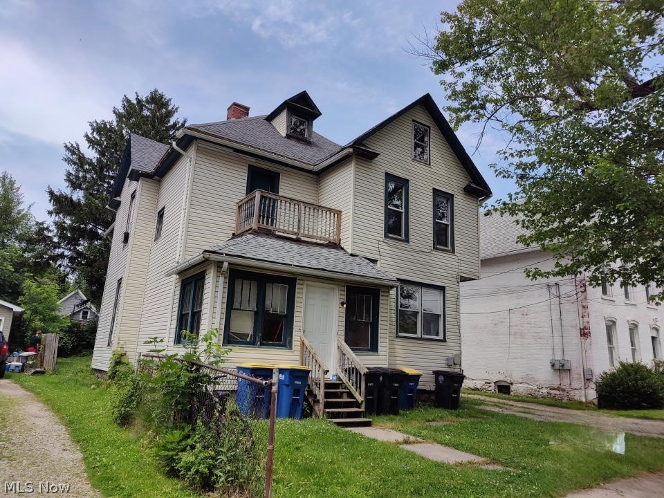 GREAT location close to the Ashtabula Harbor Amenities, Bridge Street, Walnut Beach, LakeShore Park and more .  Units provides a steady year around income easily.