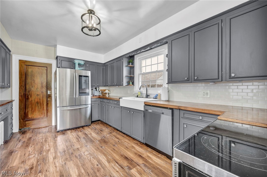 Easterly Heights Land Cos Sub 8-B - Residential