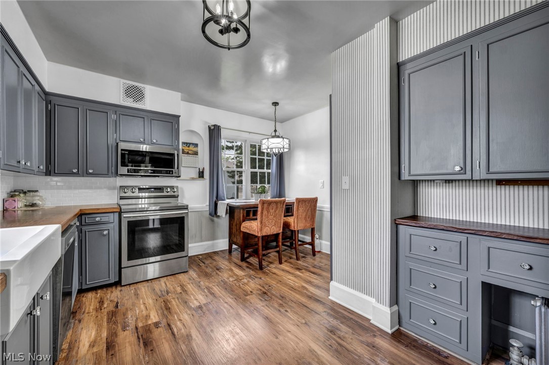 Easterly Heights Land Cos Sub 8-B - Residential
