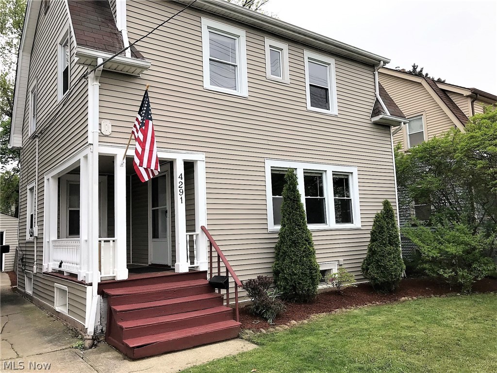 Welcome to this charming three bedroom, two full bath colonial. An amazing updated kitchen offers stainless steel appliances, new hood vent 2019, counter space and freshly painted cabinets for all your storage needs, plus a window over the sink to a view of the beautiful backyard. The kitchen opens to the family room which has nice size windows to let the natural light shine through, the dining room has an easy and natural flow for entertaining. The upstairs offers three bedrooms with new carpet 2013 and closet space, and a full bathroom. The lower level has a full bath and area for storage, and offers so many more possibilities. There are built in shelves off of the hallway leading to the back door. The backyard is a good size and offers a chain link fence, there is a detached one car garage.  Many updates include windows, siding 2010, new blow in insulation 2013, electric panel 2015, new water line 2015, hot water tank 2013 and the home was freshly painted through out in 2019.