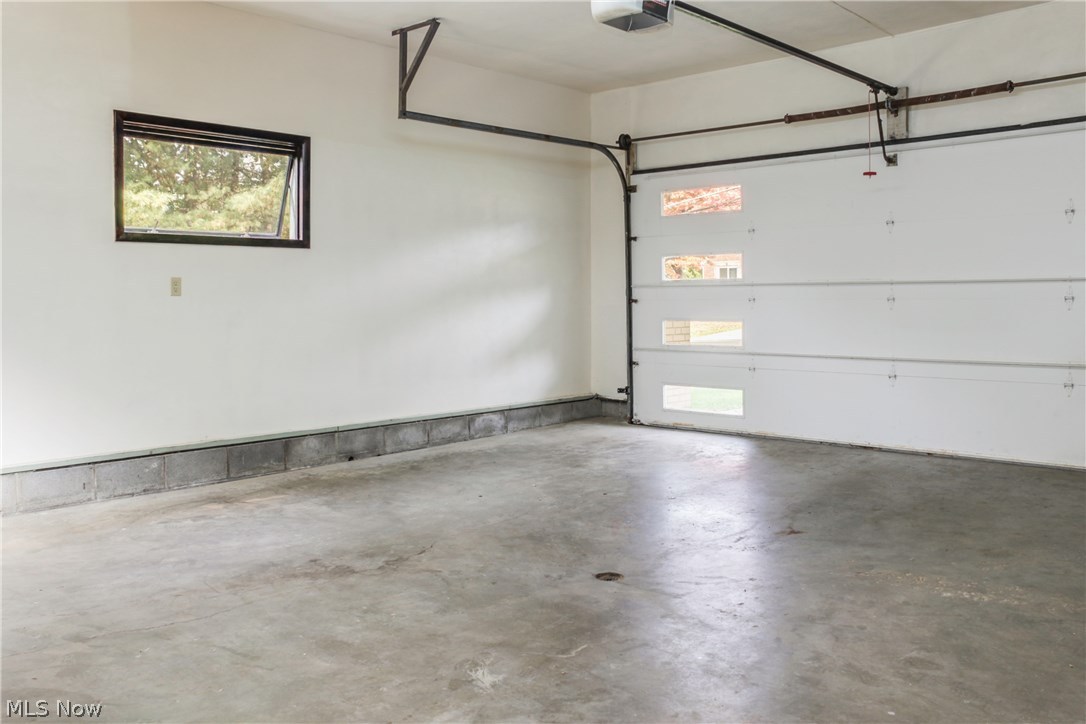 Arlington Waterloo Acres - Residential Lease