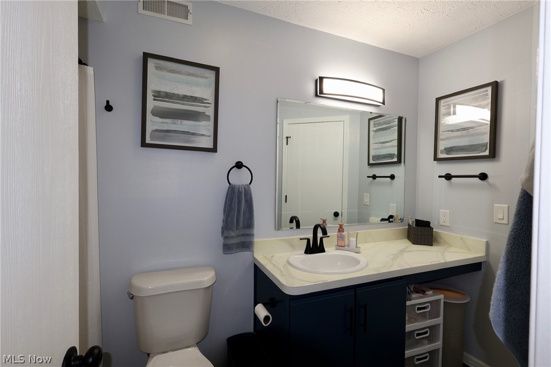 Lake Pointe Condo - Residential