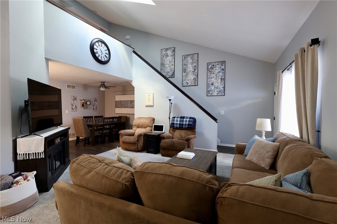 Lake Pointe Condo - Residential