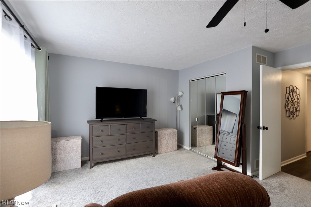 Lake Pointe Condo - Residential