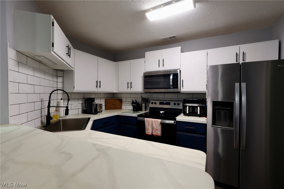 Lake Pointe Condo - Residential
