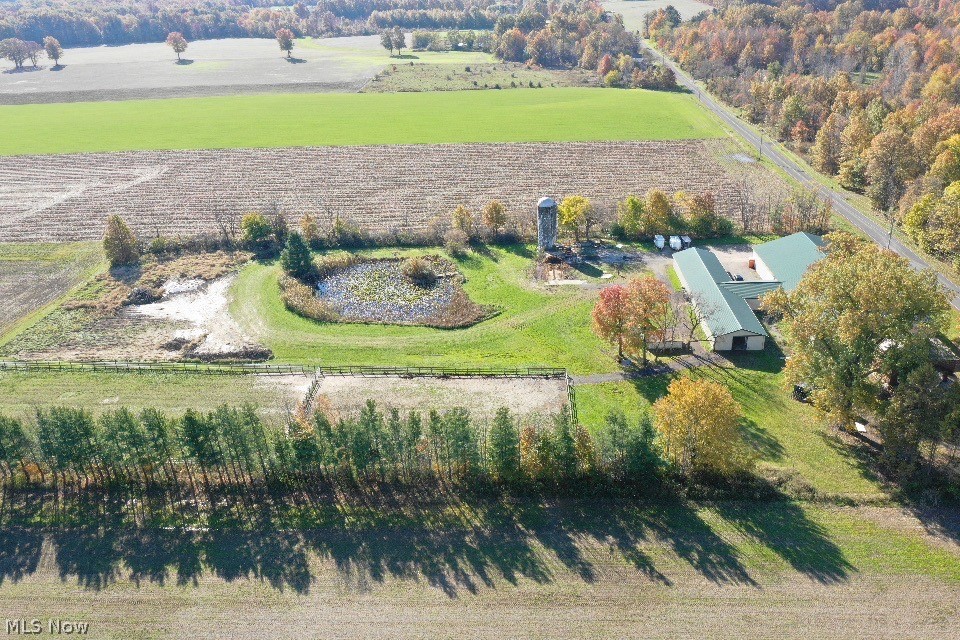 Litchfield - Land