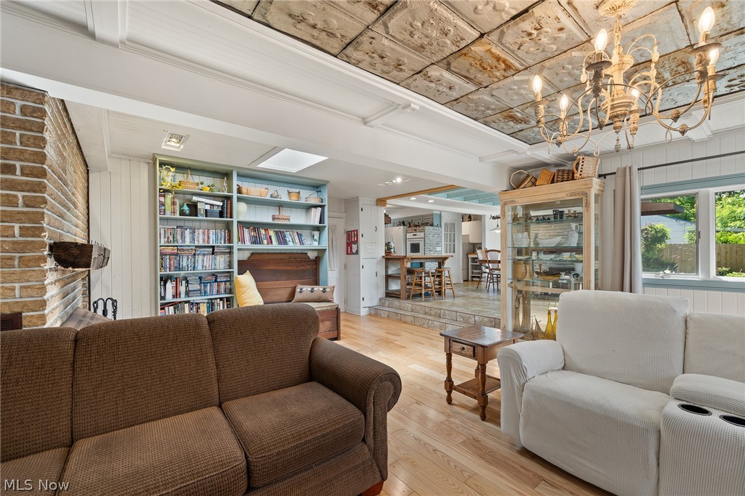 Colonial Lanes Third Add - Residential