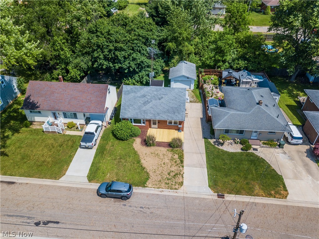 T J Bidwells Add 03 - Residential