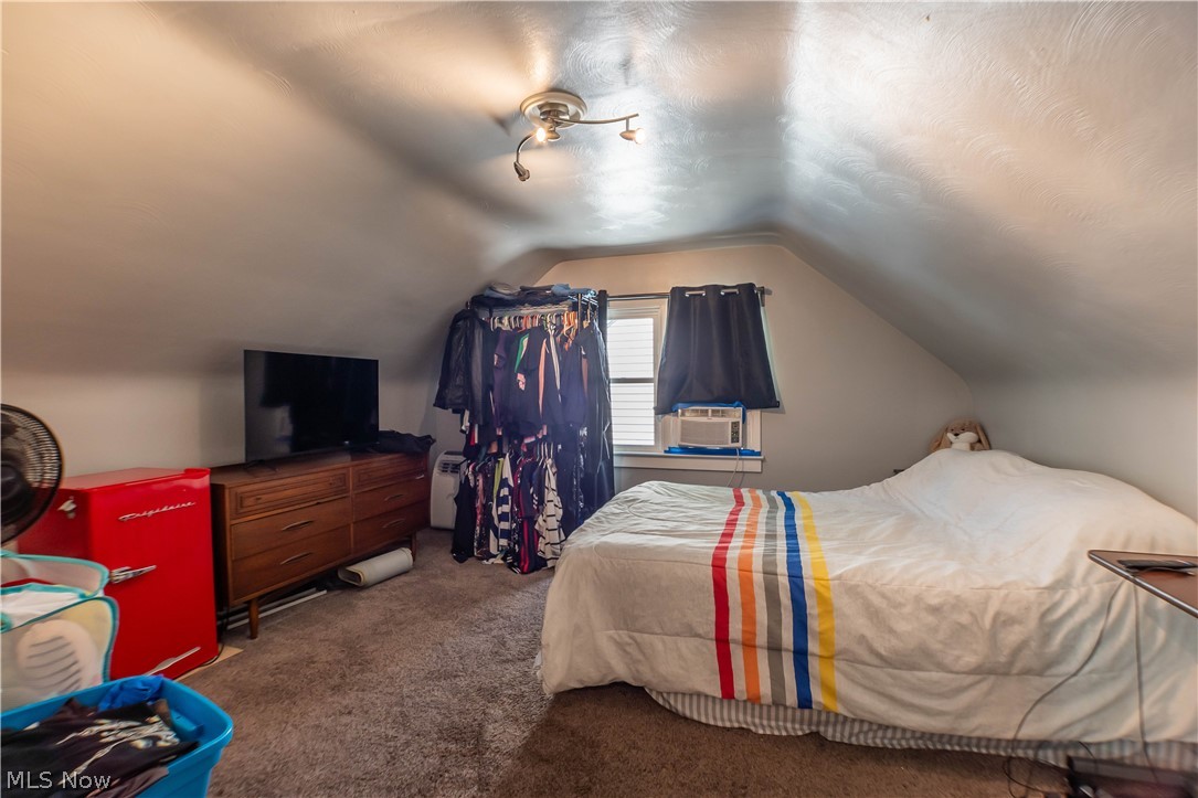 T J Bidwells Add 03 - Residential