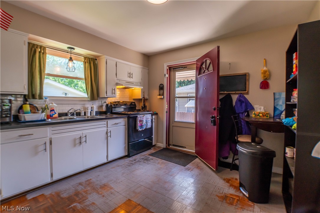 T J Bidwells Add 03 - Residential