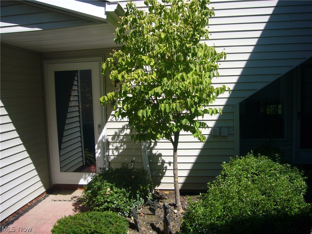 Most sought after unobstructed lake view with private 60 square foot deck that is secluded and not on top of the neighbor's deck.  Awning stays with deck.  You will be totally awed at the cleanliness and upkeep the owners have accomplished.  Kitchen laminate installed 2012.  Extra pantry type cupboard with roll-out shelves added.  Dishwasher, disposal and kit. faucet new in 2015.  Kitchen skylight has louver for lighting control.  Ceiling fans in all rooms.  Extra cabinet in half bath with new lighting and faucet.  All closets have lighting and smart organizers.  Pass-thru from kitchen to dining area.  Bath redone with over sized mirror and newer vanity top and new faucet.  Laundry room has utility sink and lots of cupboards.  Double closets in master.  Wall mounted TV in master stays.  All closets have upgraded 6 panel doors.  Washer and dryer 2007.  Furnace 2007 and HW tank 2010.  Pull down stairs in garage.  Garage has deep sink with cold water only.  Garage door has inside added in