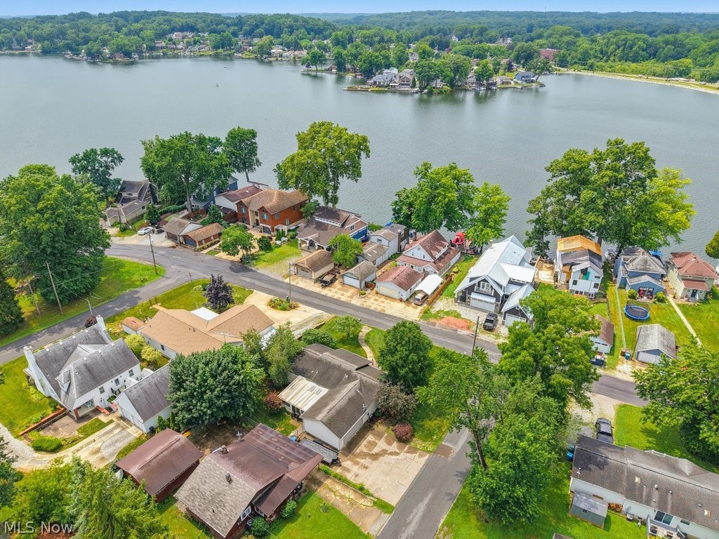 Lake Shore Hlnds - Residential