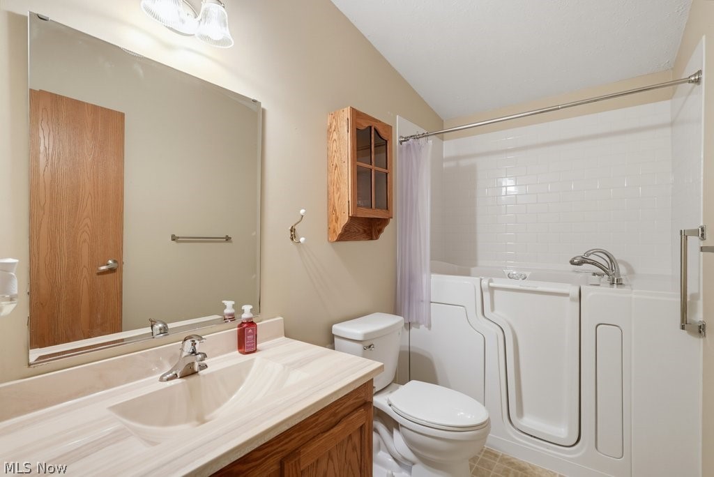 Lake Shore Hlnds - Residential