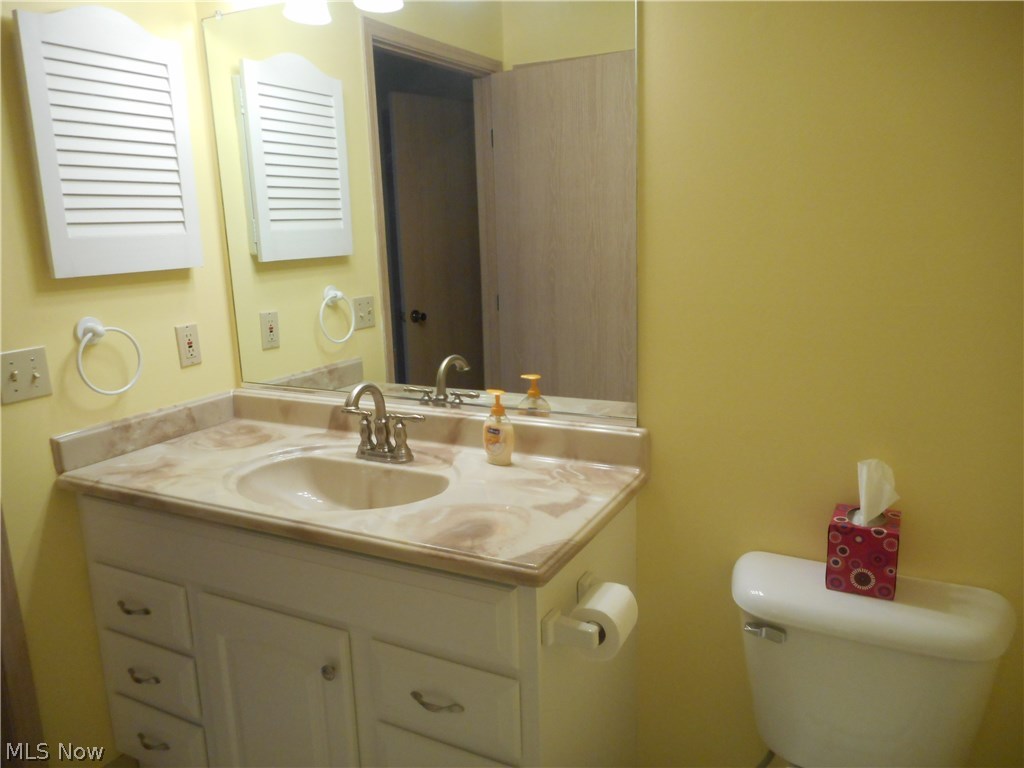 Villas At Oregon Trails Condo - Residential