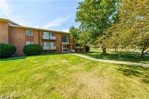 Enjoy the best of Rocky River living in this beautifully updated, move-in-ready condo located in the heart of the city. This bright and spacious one-bedroom unit features an open floor plan enhanced by abundant natural light and continuous laminate flooring throughout the main living areas.
The large living room provides versatile space for relaxing or entertaining, while the adjoining dining area includes an additional nook perfect for a small home office or study space. The kitchen and living areas flow seamlessly, creating an easy, comfortable layout.
Convenience is key with an in-unit washer and dryer, and the entire condo has been freshly
painted—including ceilings. The bedroom offers brand-new carpet, and the unit includes several recent updates such as a newer AC unit and a new toilet. Window treatments remain for added value.
A private storage room is located just outside the unit for effortless access. Residents will appreciate being within walking distance to Rocky River’s vibrant shopping, dining, and everyday amenities.
This condo is the perfect blend of comfort, convenience, and location—an ideal place to call home in one of the area’s most desirable communities.
