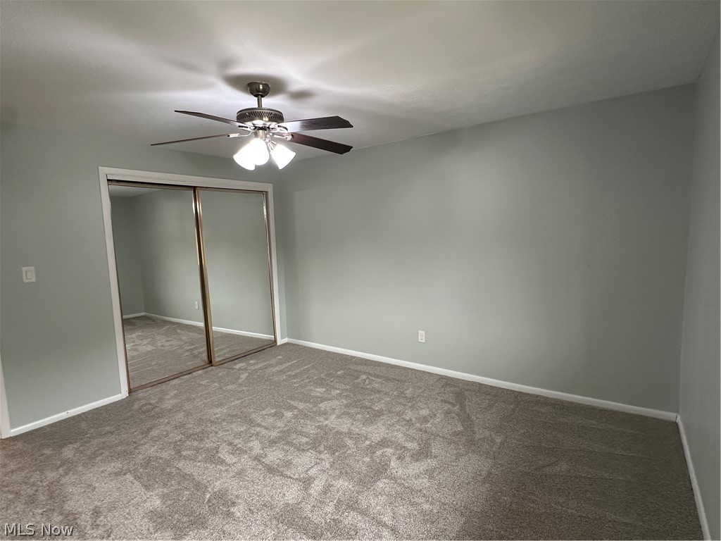 Golden Oaks Condo - Residential